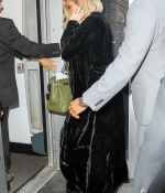 Access_Kardashian_05.jpg