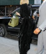 Access_Kardashian_08.jpg
