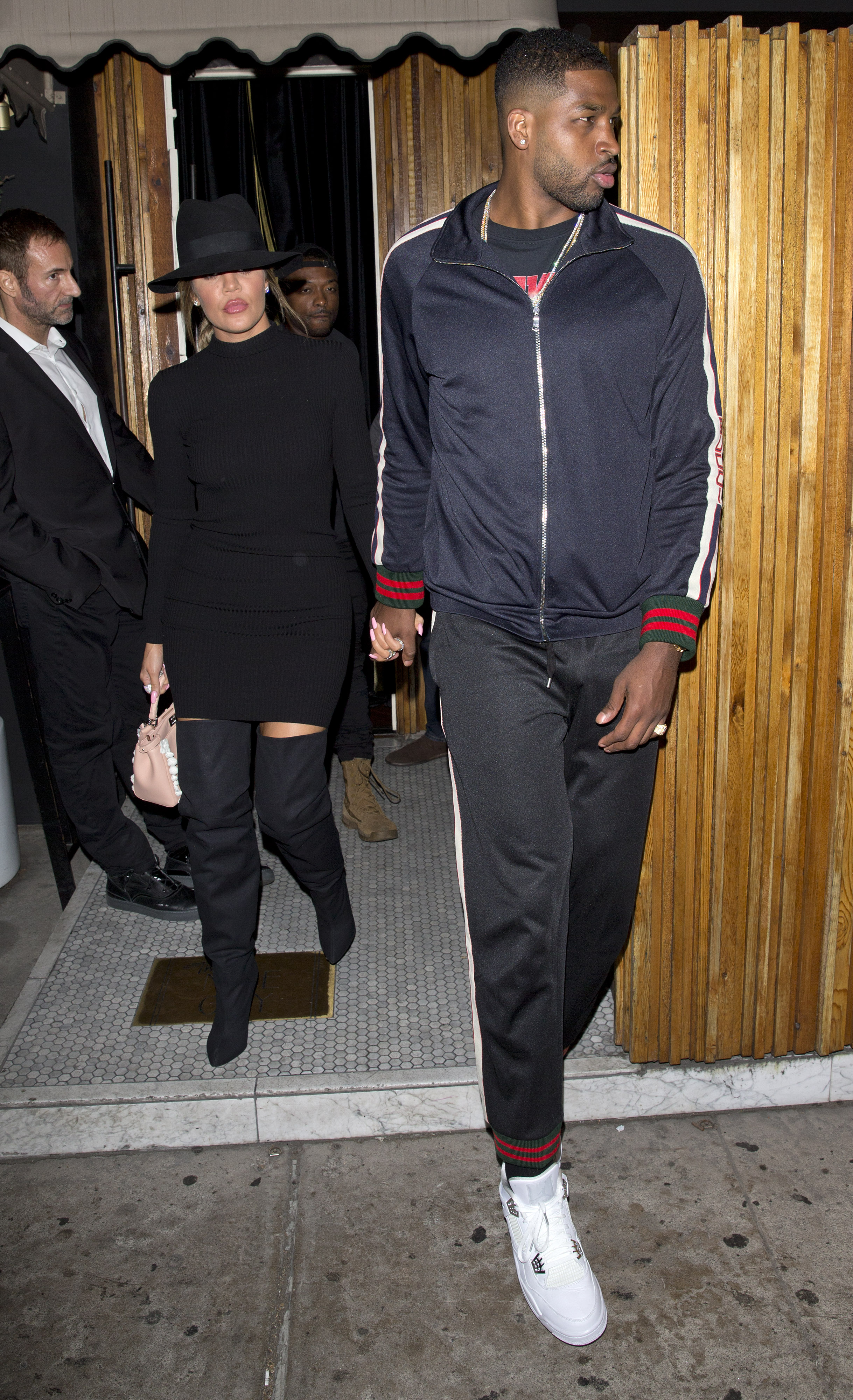 Access_Kardashian_08.jpg