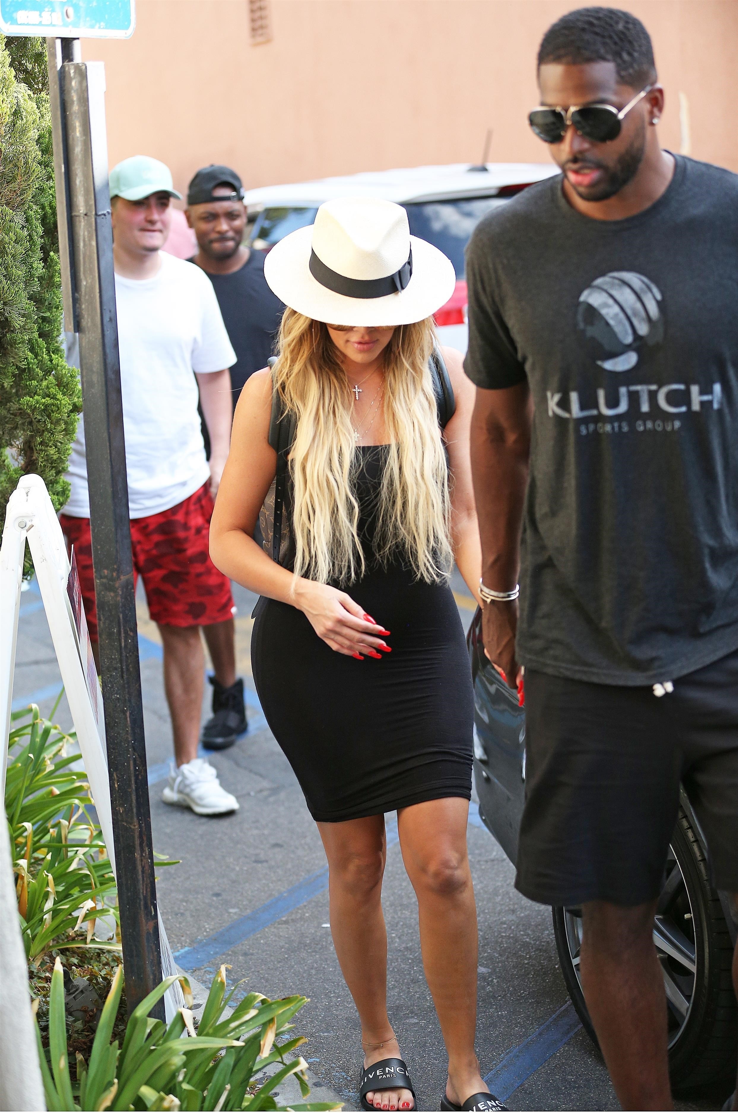 Access_Kardashian_15.jpg