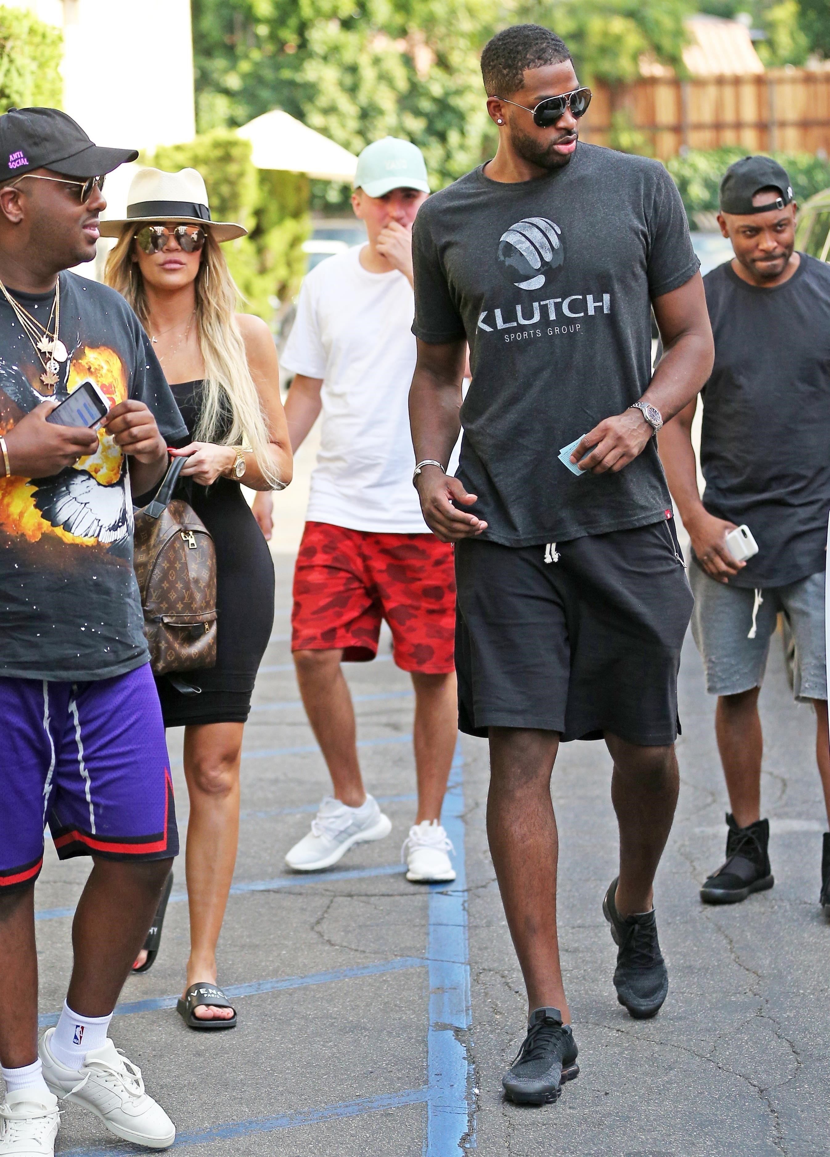 khloekardashian_picturepub_015.jpg