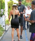Access_Kardashian_12.jpg