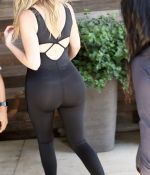 Access_Kardashian_021.jpg