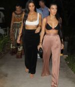 Access_Kardashian_04.jpg
