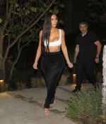 Access_Kardashian_09.jpg
