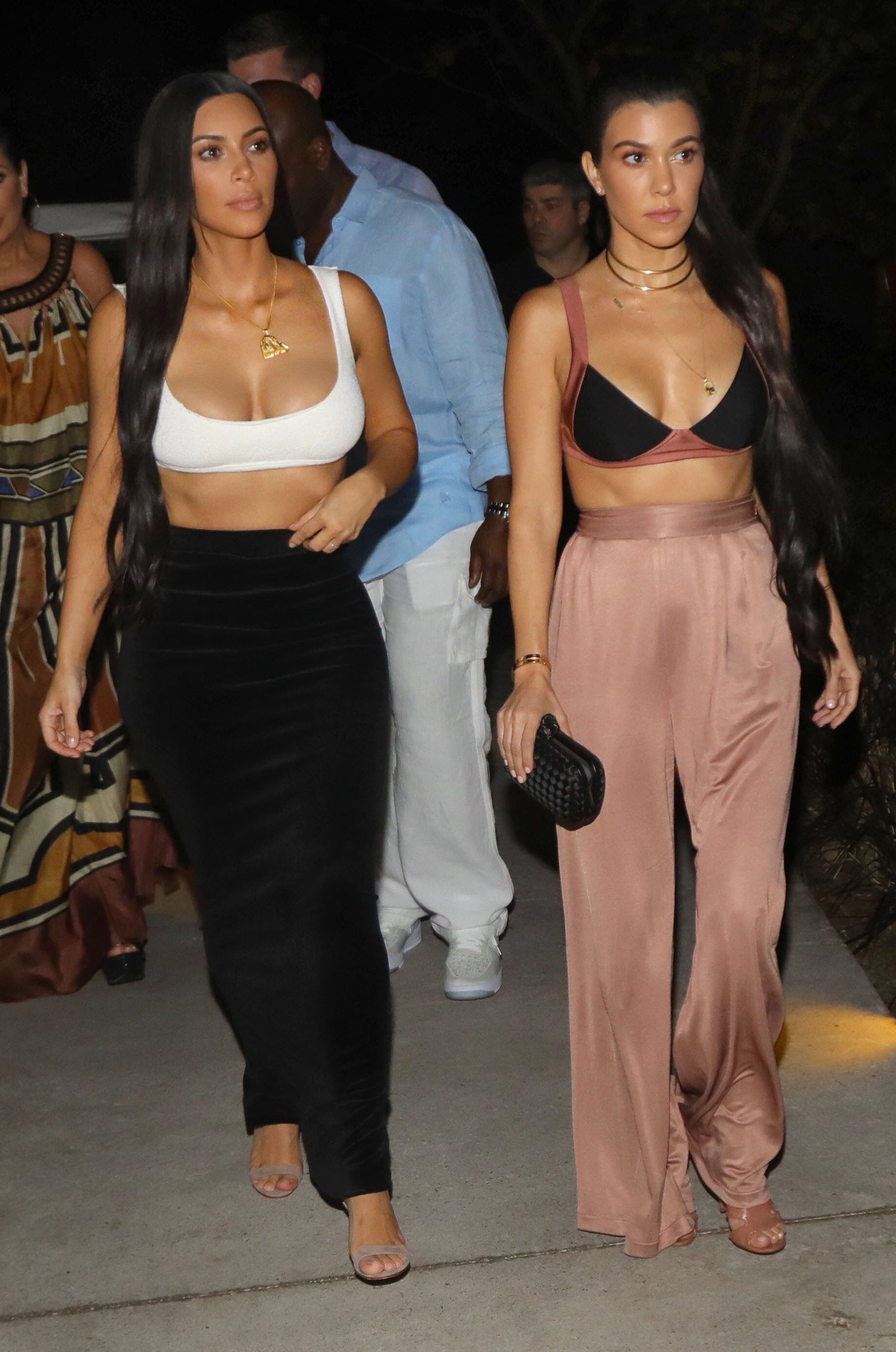 Access_Kardashian_09.jpg