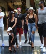 Access_Kardashian_01.jpg