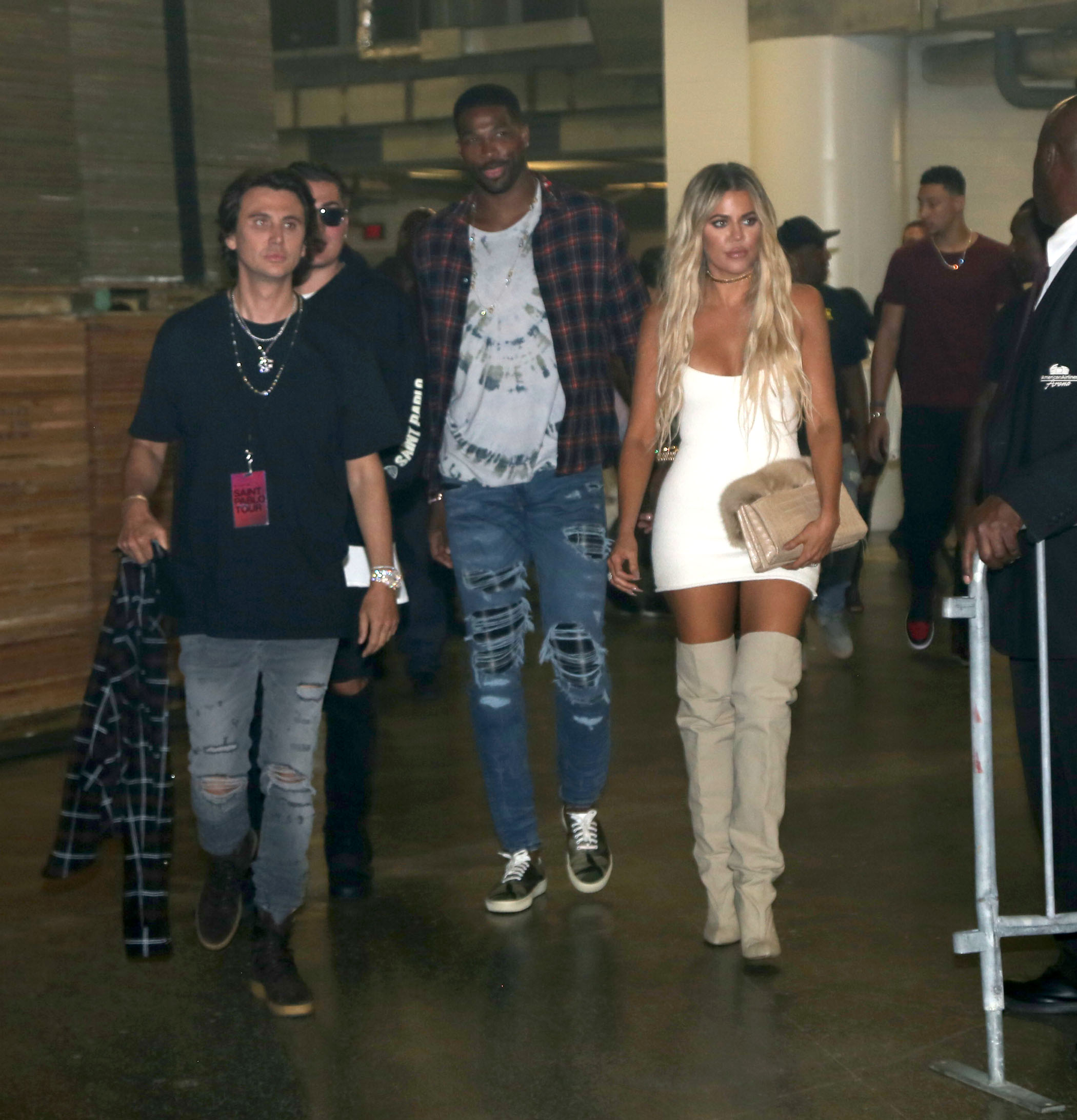 Access_Kardashian_01.jpg