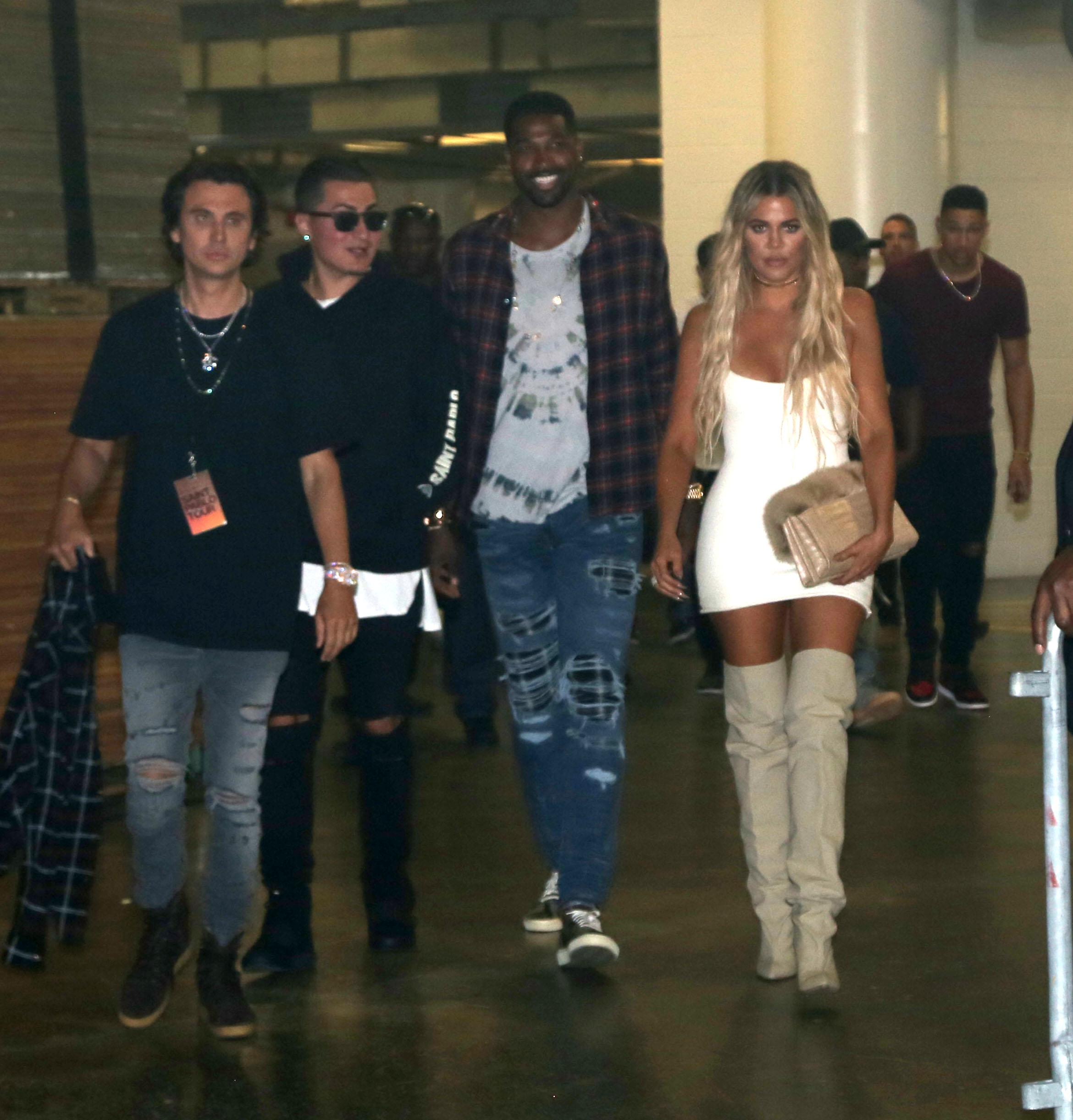Access_Kardashian_02.jpg