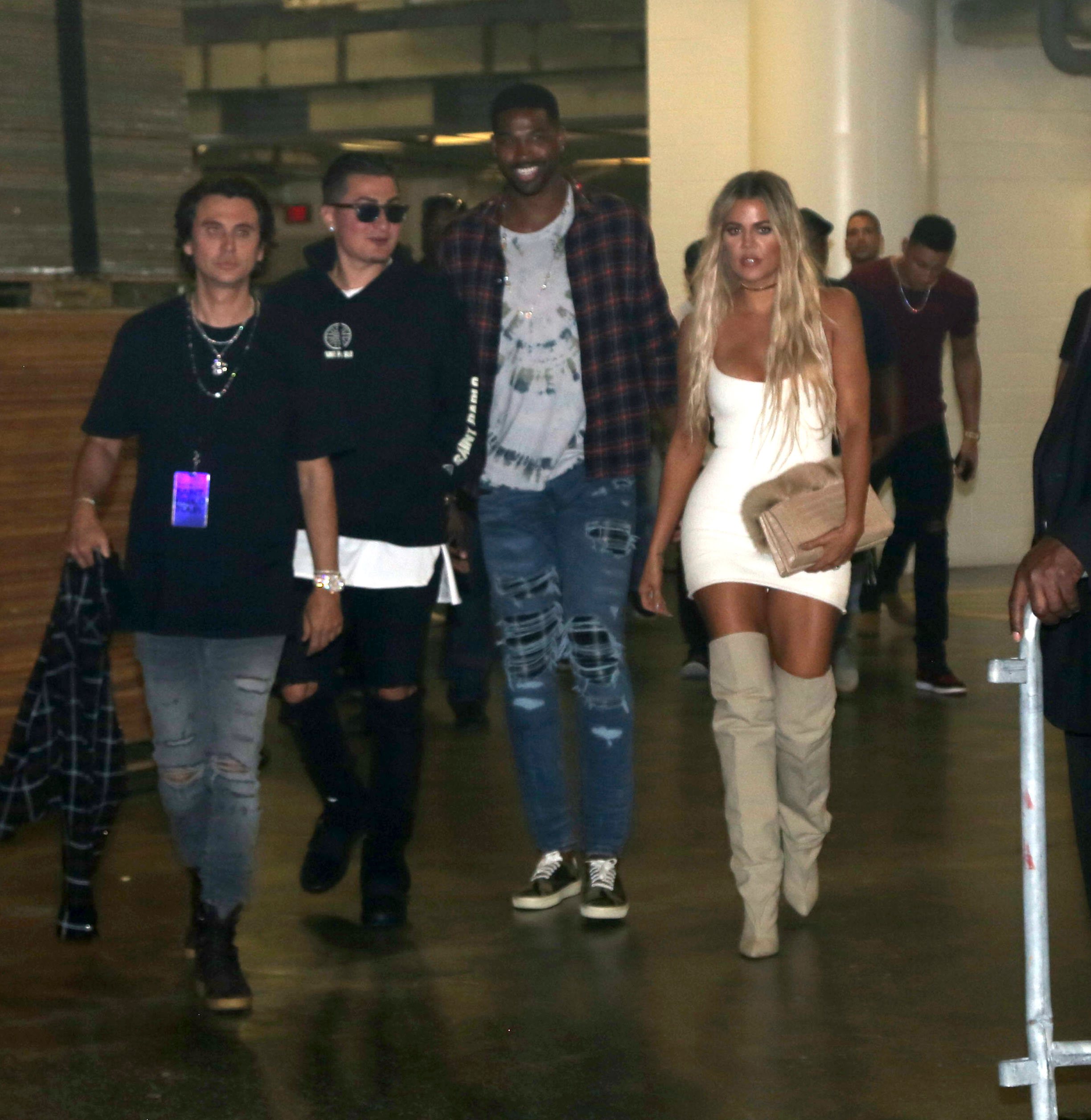 Access_Kardashian_05.jpg