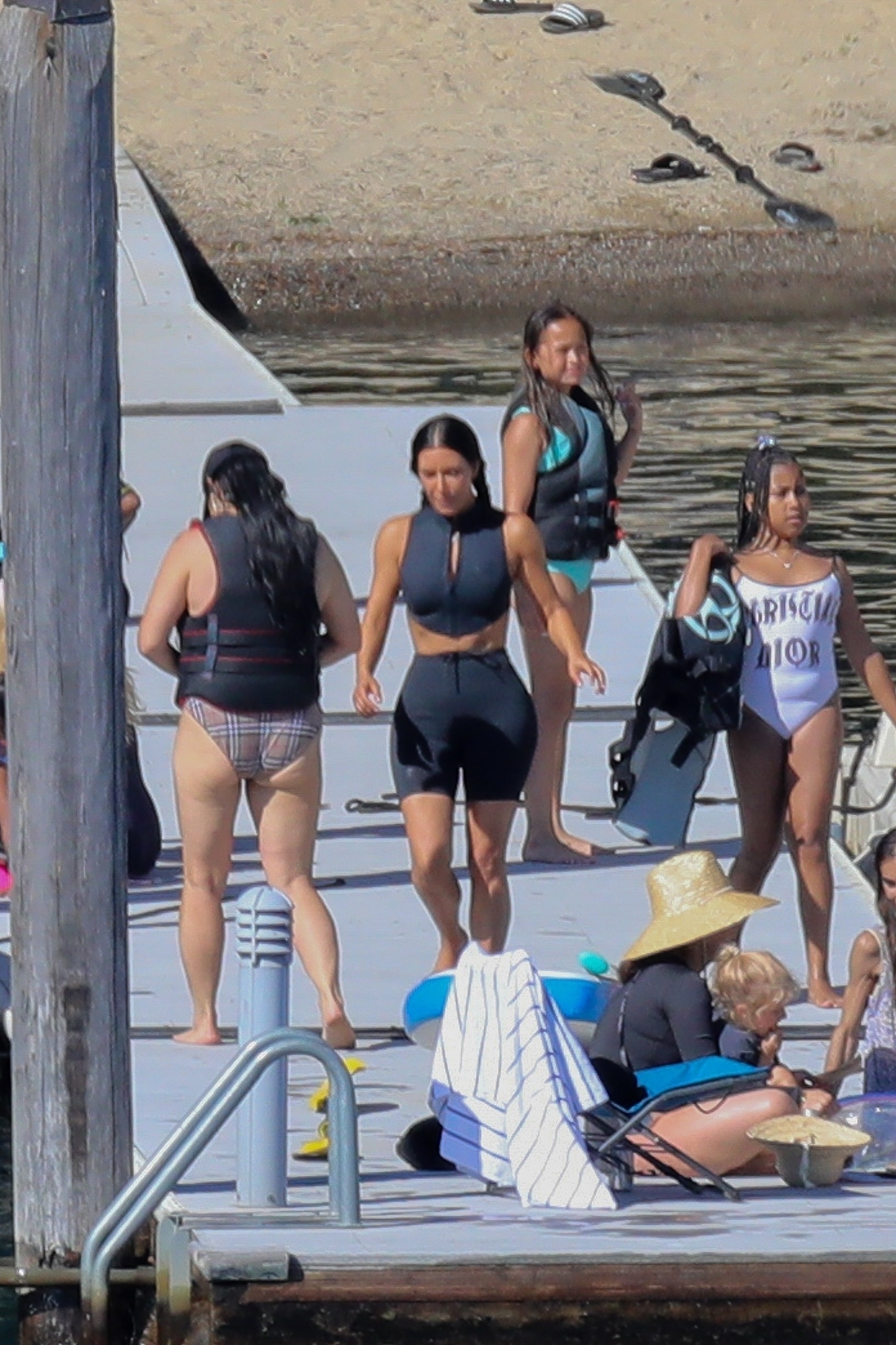Access_Kardashian_011.jpg