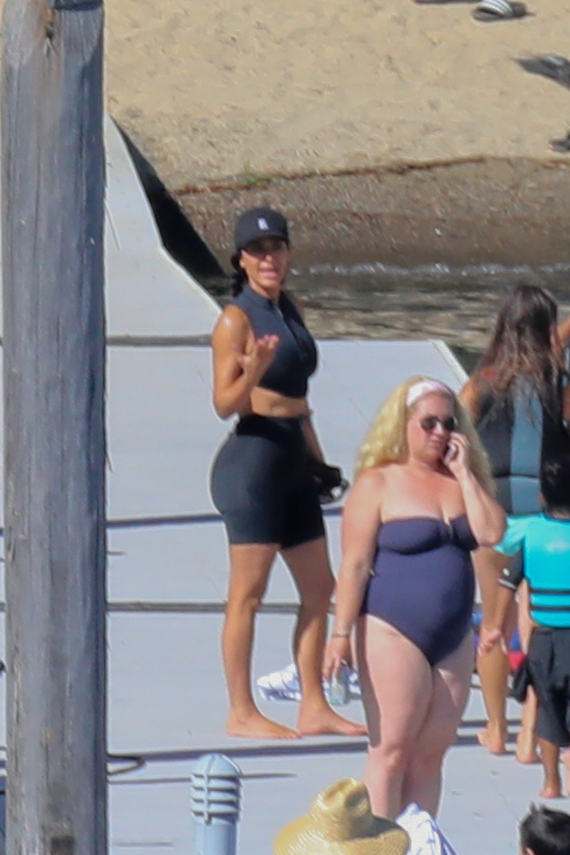 Access_Kardashian_02.jpg