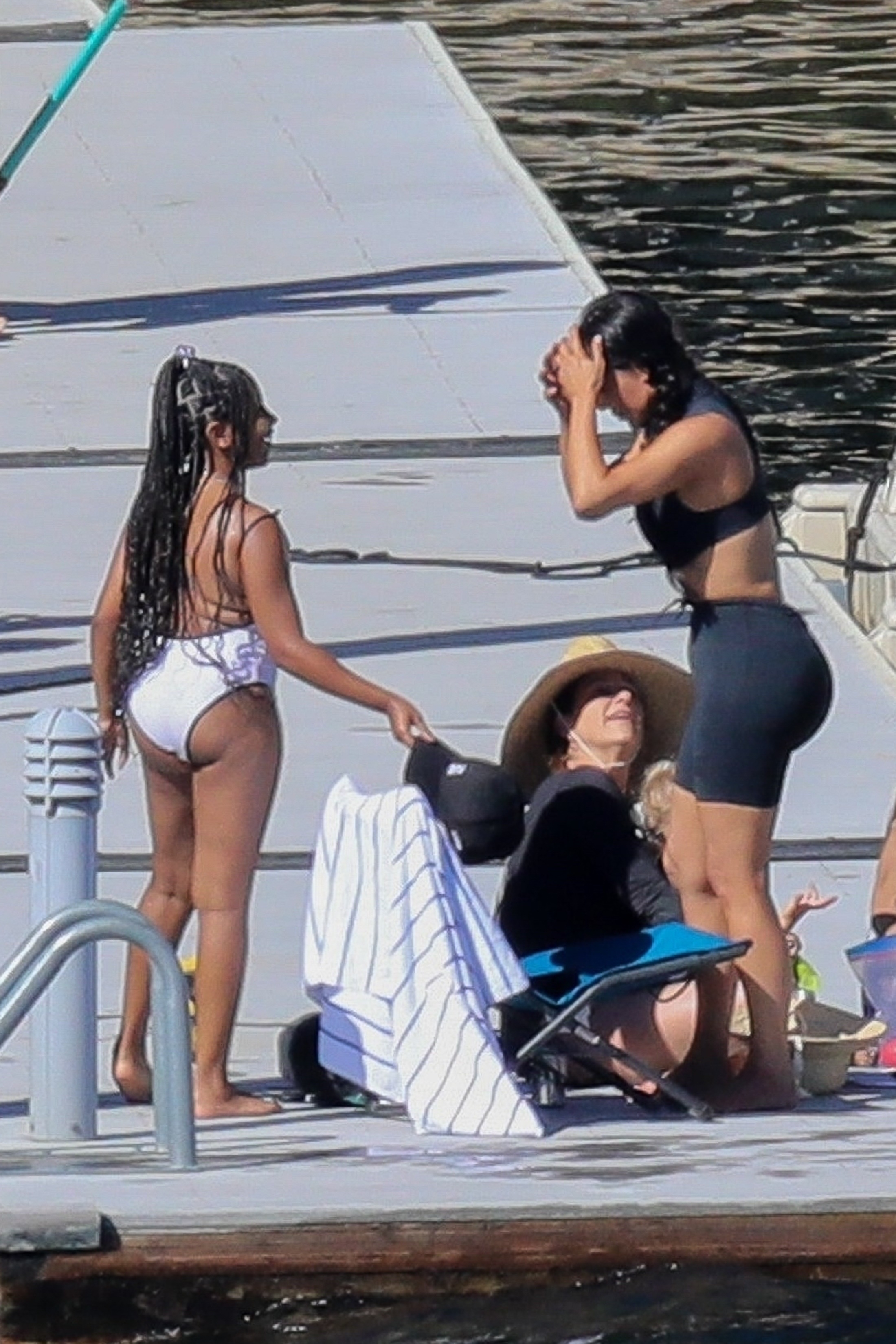Access_Kardashian_030.jpg