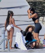 Access_Kardashian_030.jpg