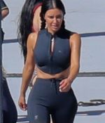 Access_Kardashian_05.jpg