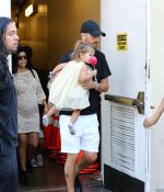Access_Kardashian_01.jpg