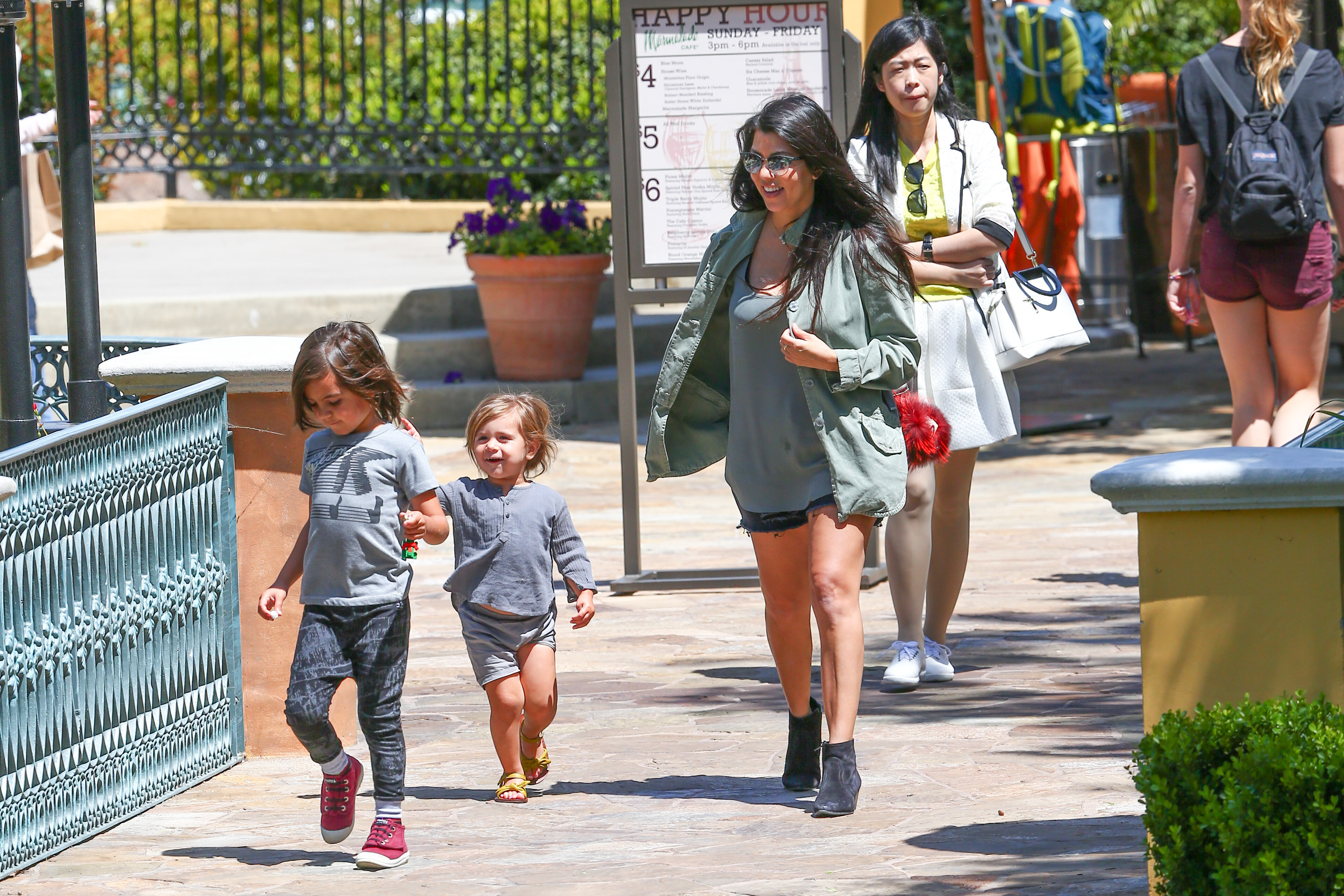 Access_Kardashian_040.jpg