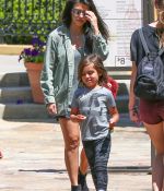 Access_Kardashian_010.jpg