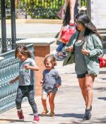 Access_Kardashian_046.jpg