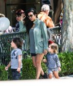 Access_Kardashian_050.jpg
