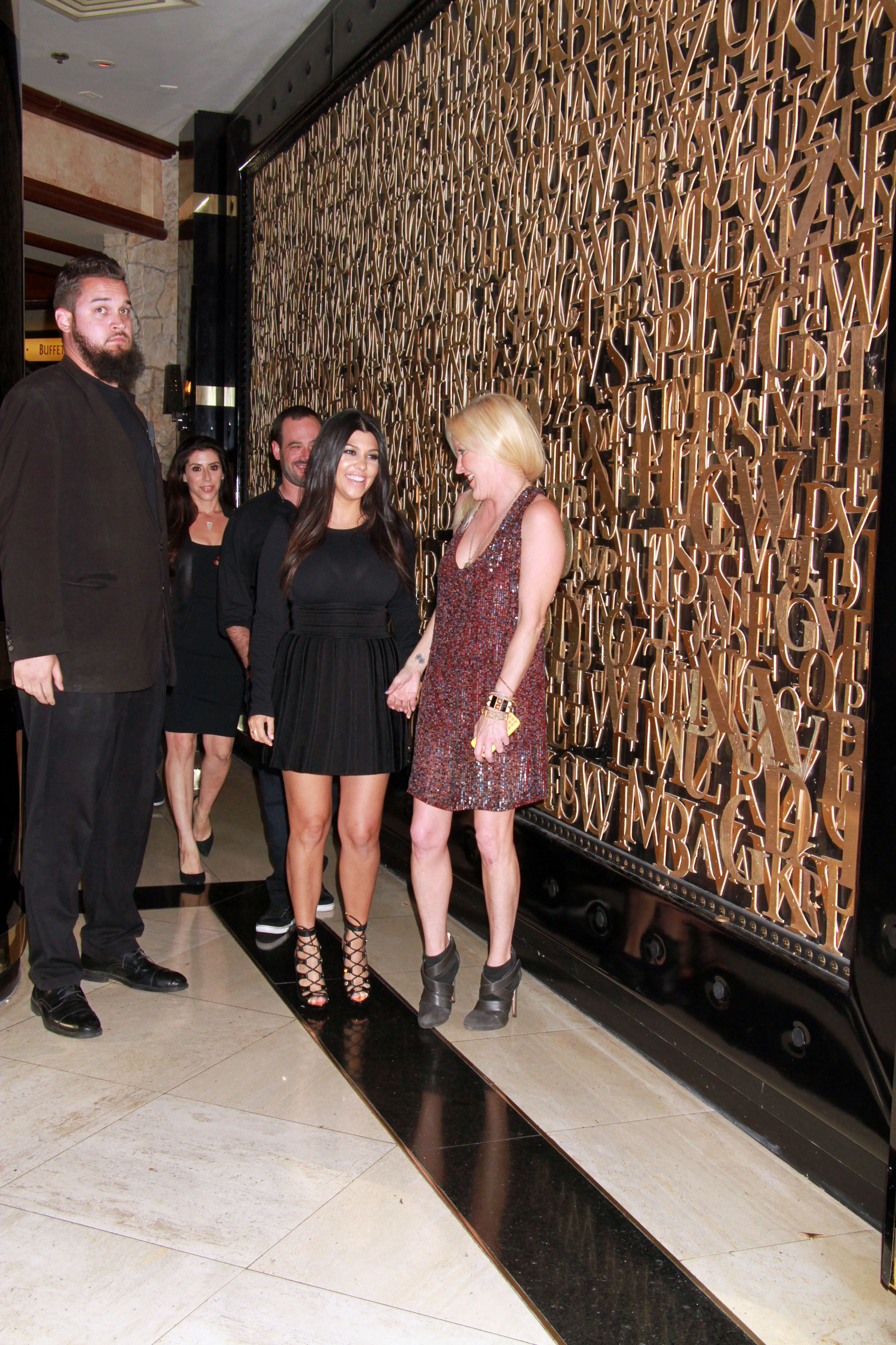 Access_Kardashian_013.jpg