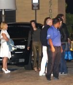 Access_Kardashian_011.jpg