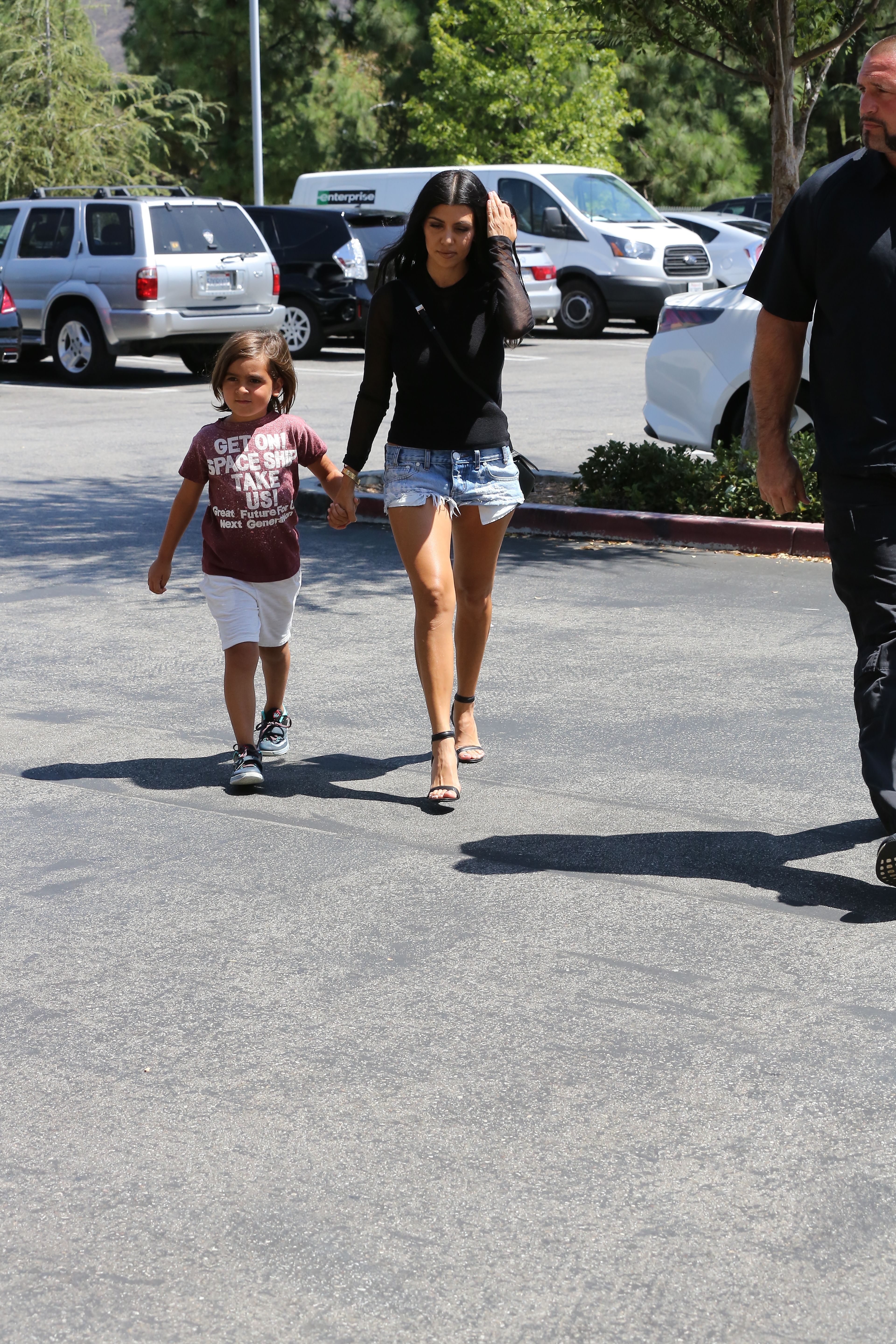 Access_Kardashian_09.jpg