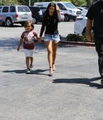 Access_Kardashian_09.jpg