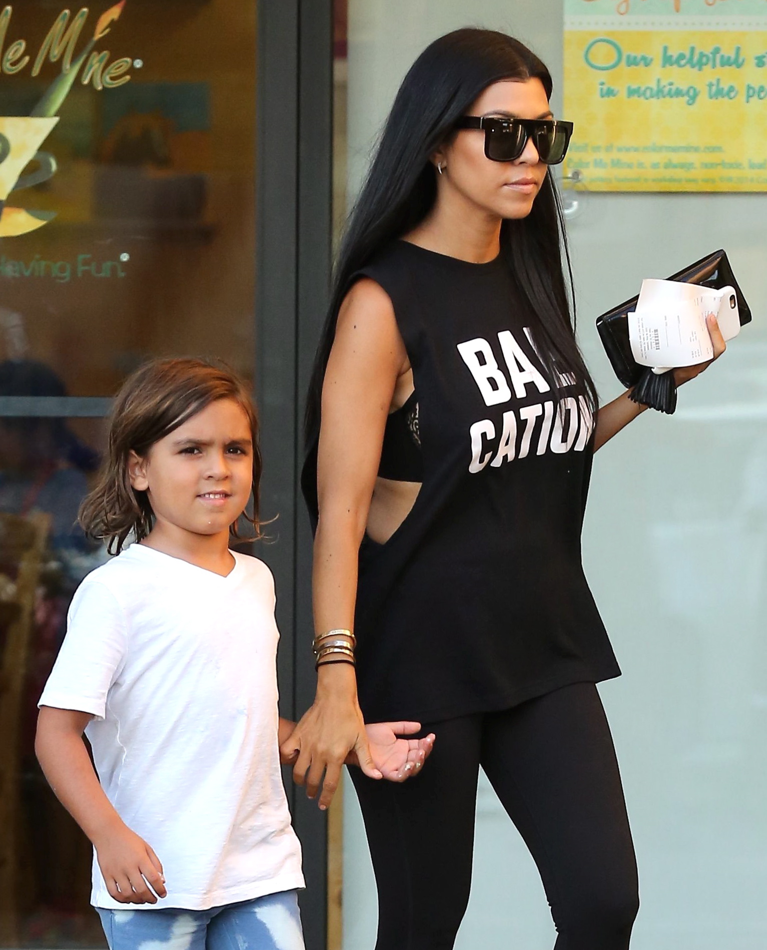 Access_Kardashian_01.jpg