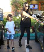 Access_Kardashian_07.jpg