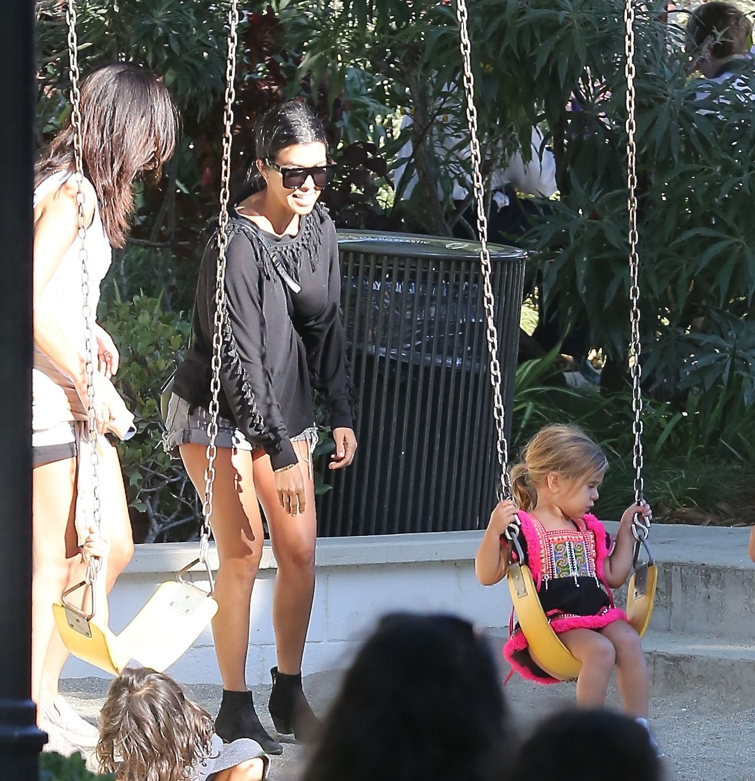 Access_Kardashian_07.jpg