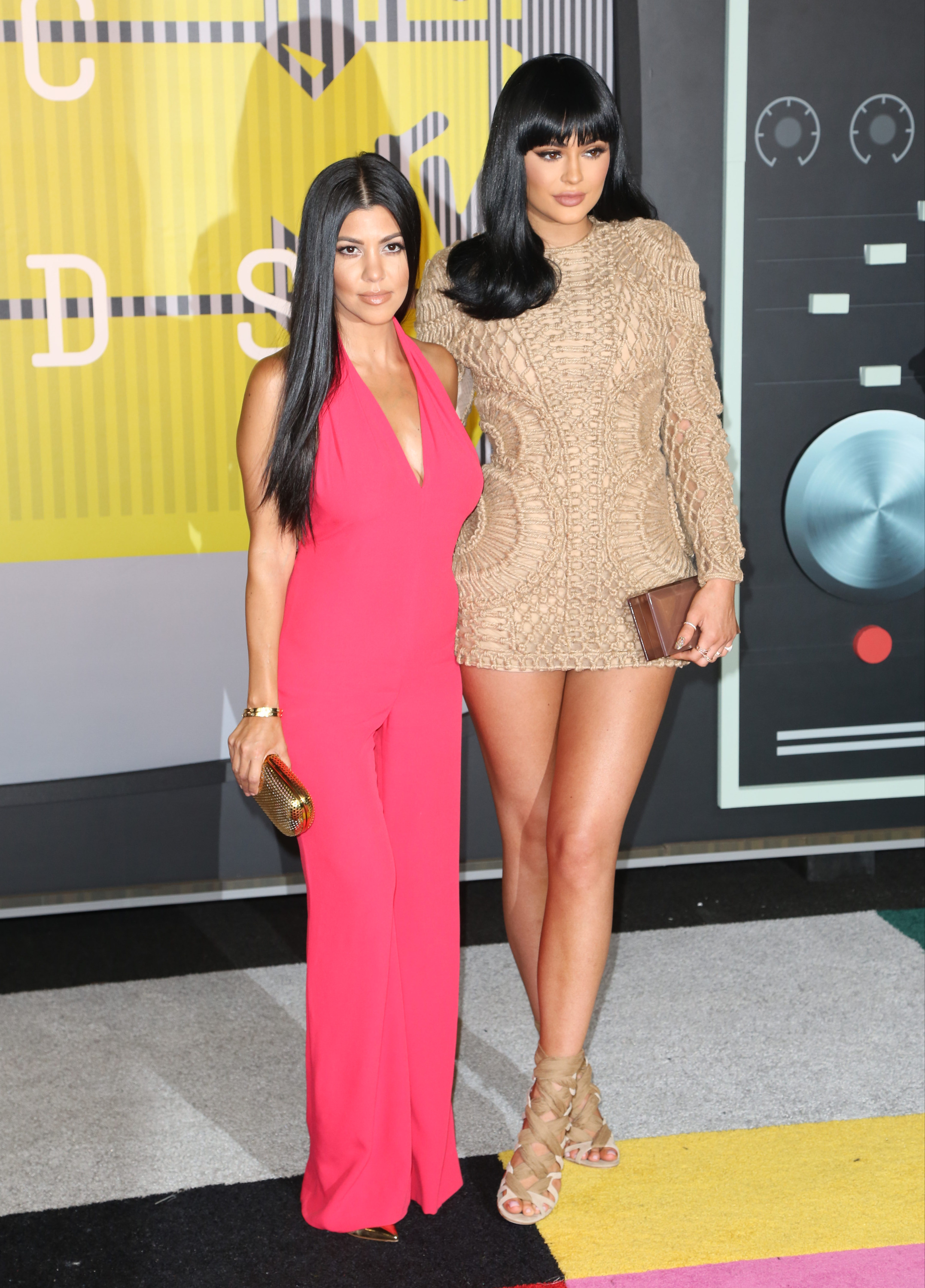 Access_Kardashian_12.jpg