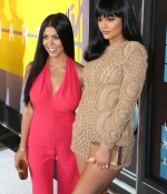 Access_Kardashian_2.jpg