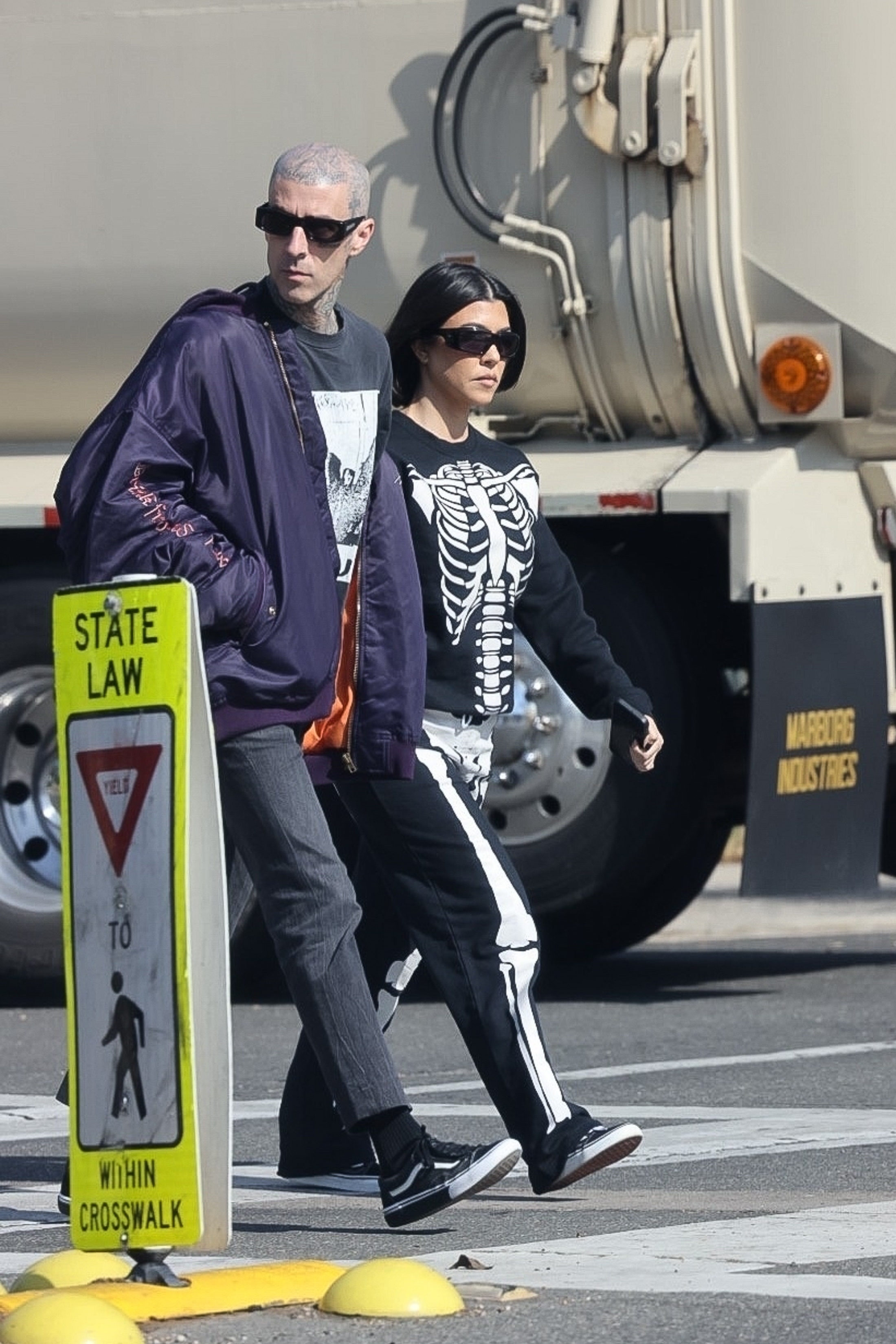 Access_Kardashian_05.jpg