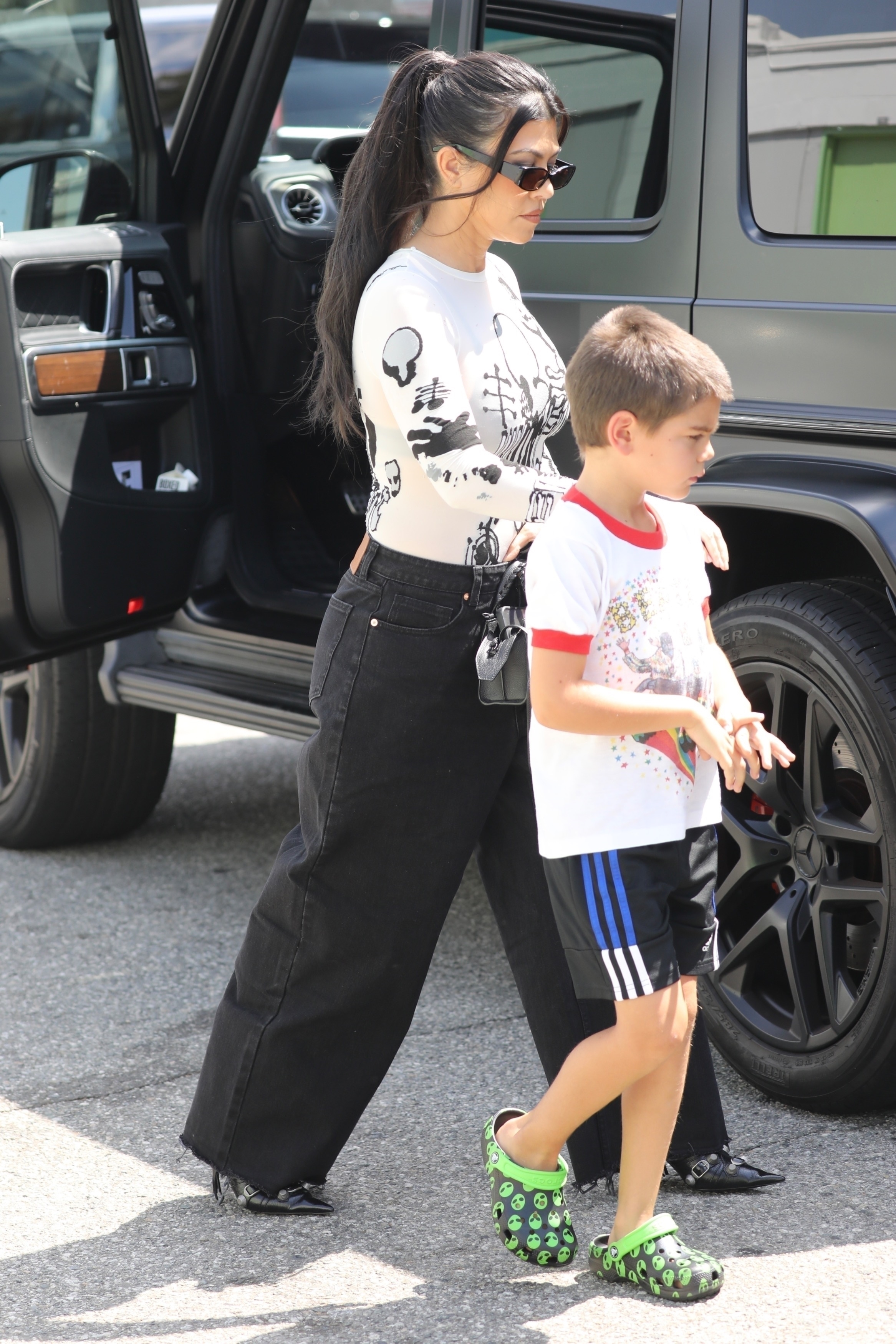 Access_Kardashian_08.jpg