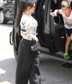 Access_Kardashian_019.jpg
