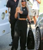 Access_Kardashian_011.jpg