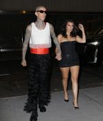 Access_Kardashian_03.jpg