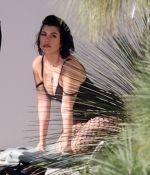 Access_Kardashian_09.jpg