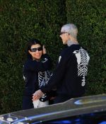 Access_Kardashian_010.jpg