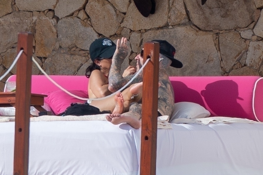 Access_Kardashian_050.jpg