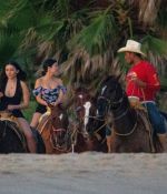 Access_Kardashian_085.jpg