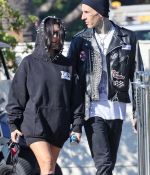 Access_Kardashian_01.jpg