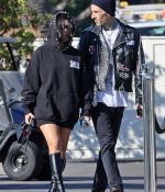 Access_Kardashian_05.jpg