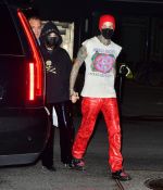 Access_Kardashian_02.jpg