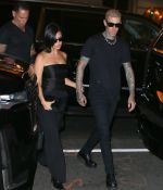 Access_Kardashian_09.jpg
