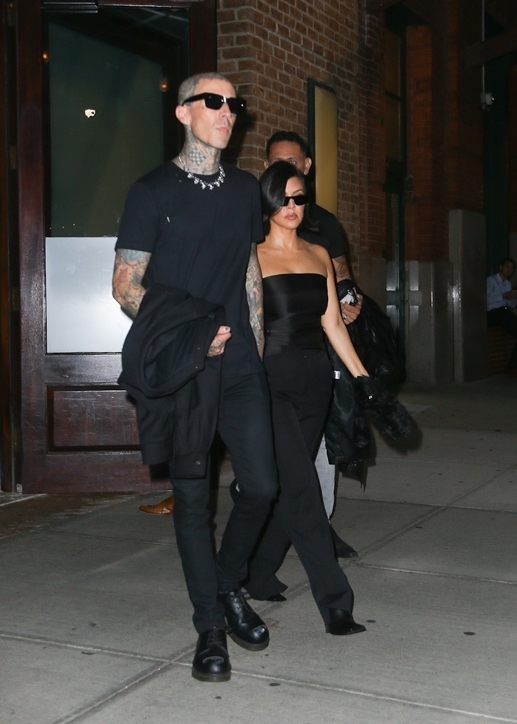 Access_Kardashian_02.jpg