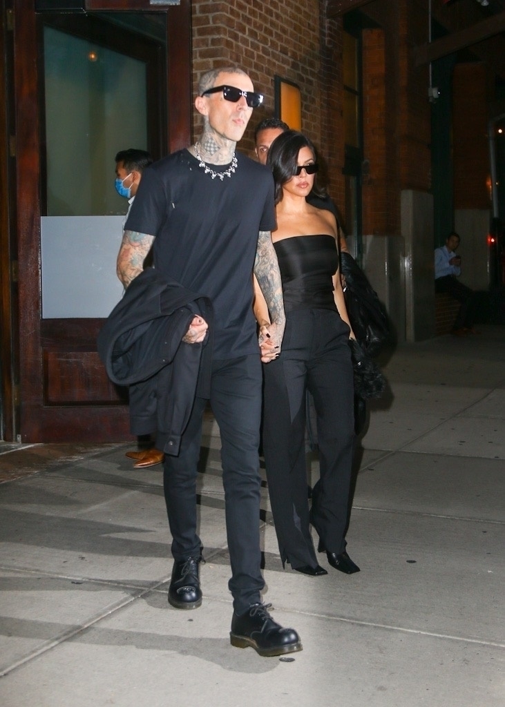 Access_Kardashian_04.jpg