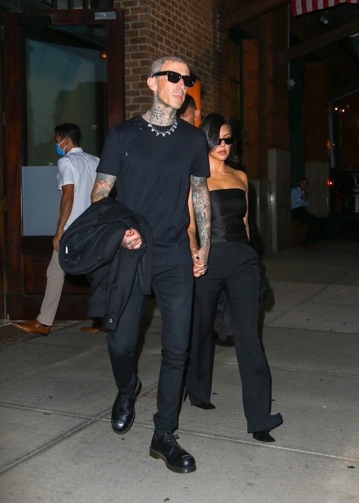 Access_Kardashian_06.jpg