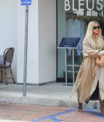Access_Kardashian_017.jpg